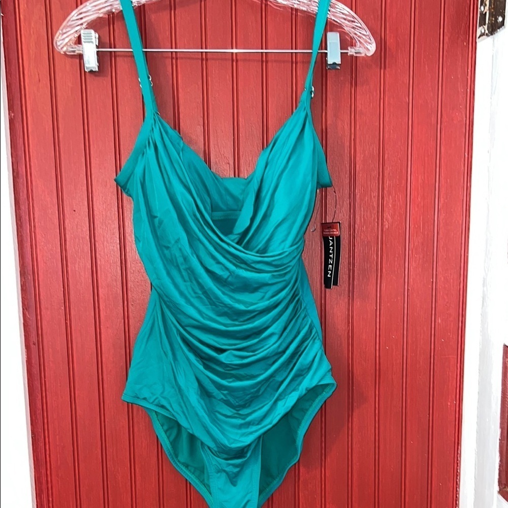 NWT Jantzen Green One Piece Swimsuit 8